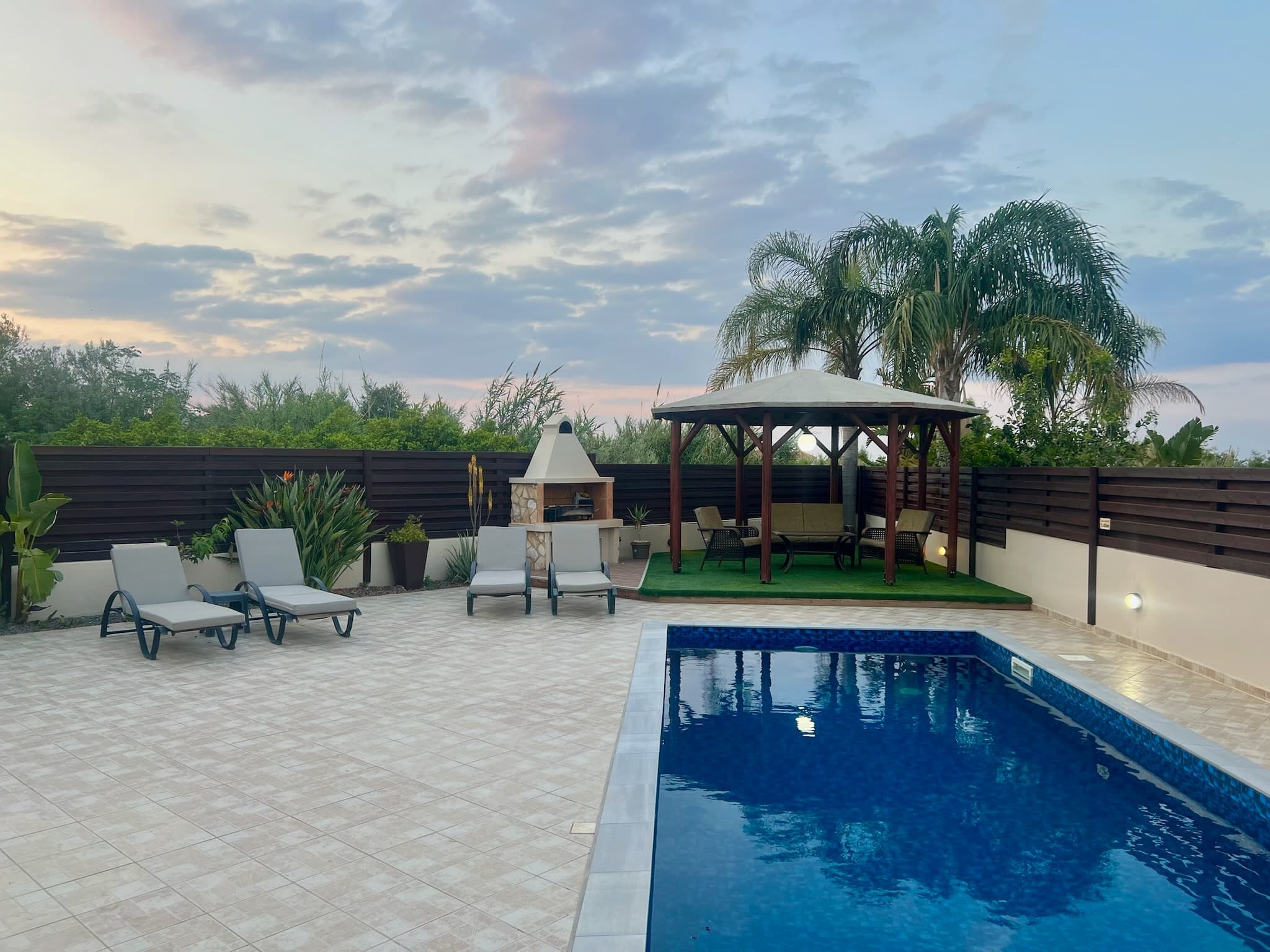 Paradise Point villa gallery image